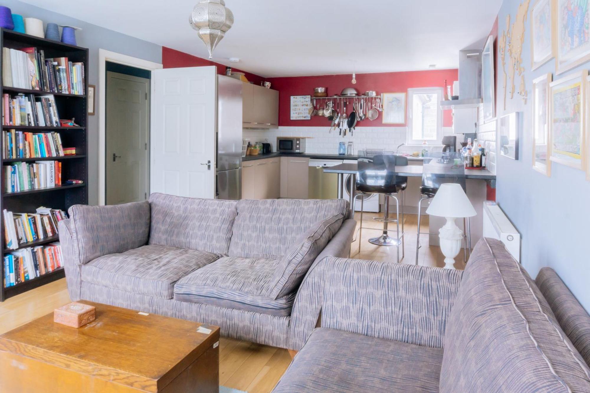 Stylish 3 Bedroom Apartment Near Hollyrood Park Edinburgh Luaran gambar