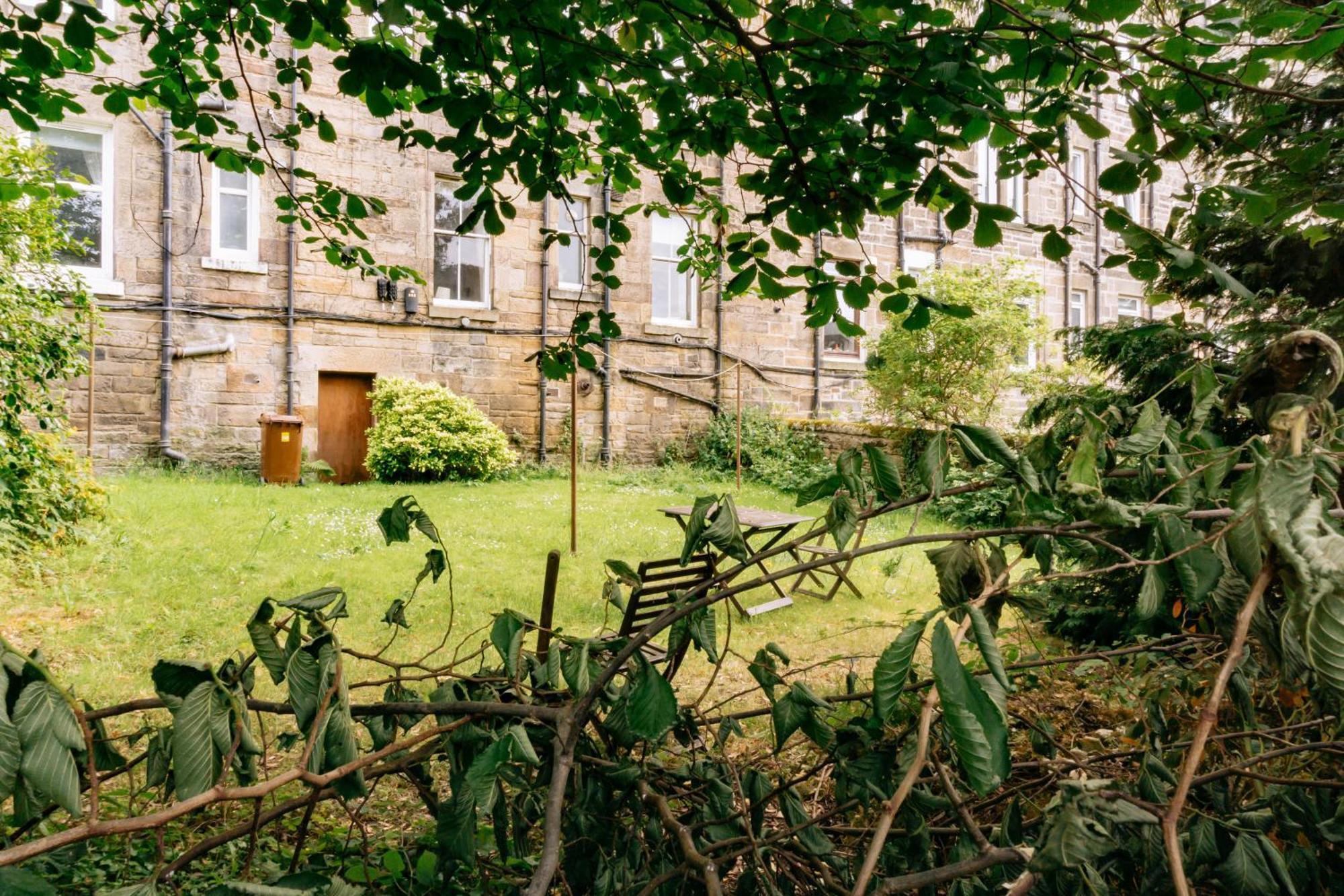 Stylish 3 Bedroom Apartment Near Hollyrood Park Edinburgh Luaran gambar